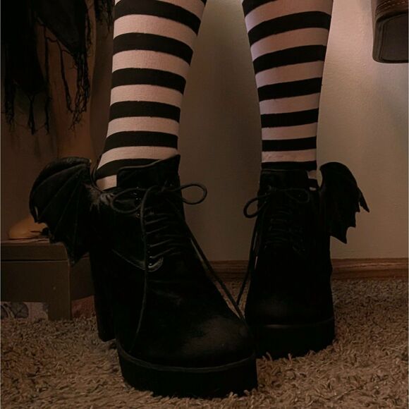 Iron Fist Night Stalker Platform Boots Women's 10 42 Black Velvet Bat Wing - Picture 1 of 12